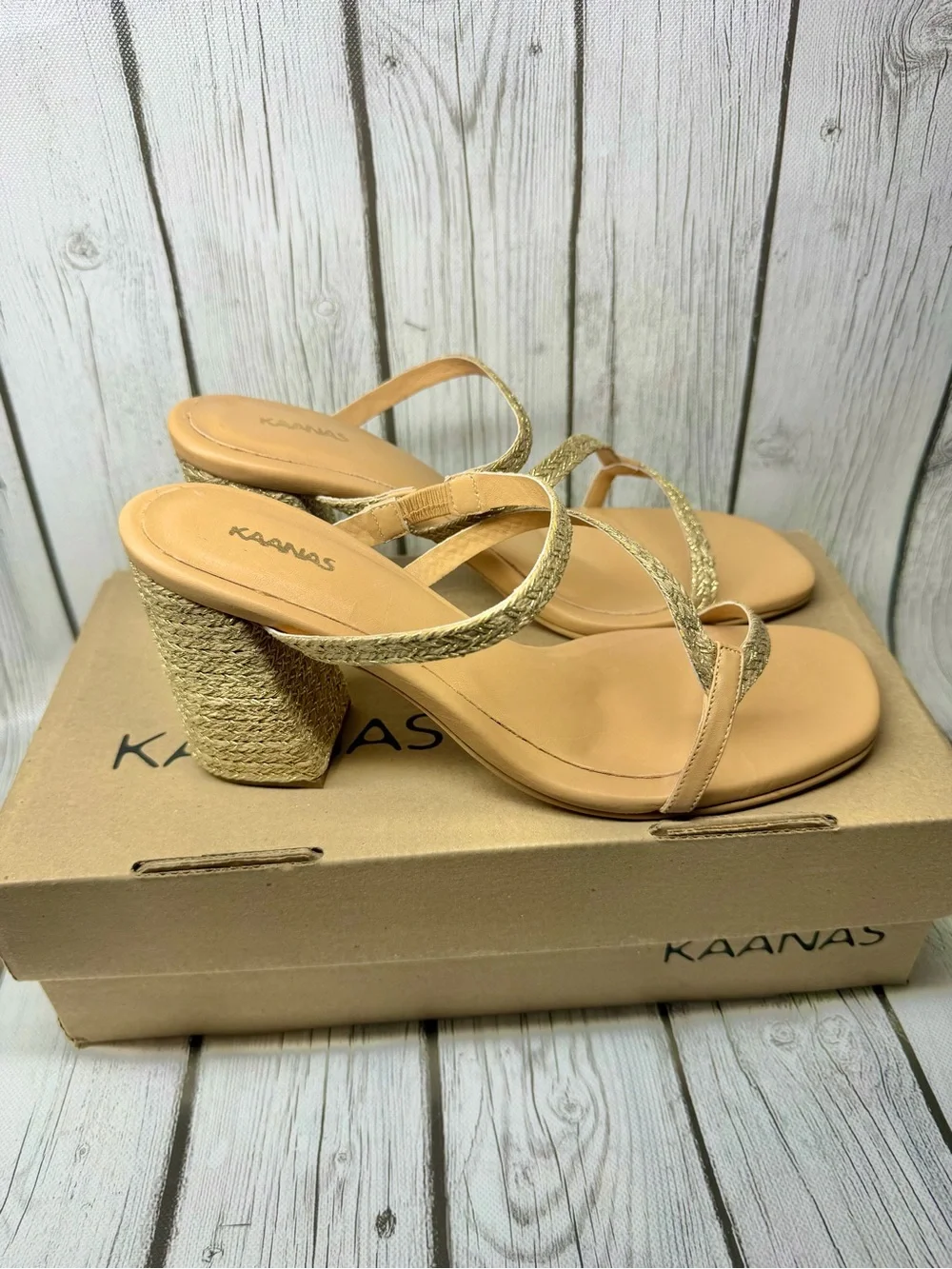 BRAND NEW Womens 11 Kaanas Bali Braided Yute Gold Beige slip on Heels